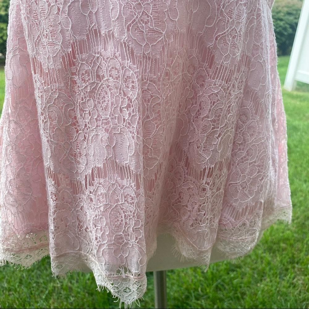 New York & Company Pink Lace Sleeveless Peplum Top - Picture 9 of 15